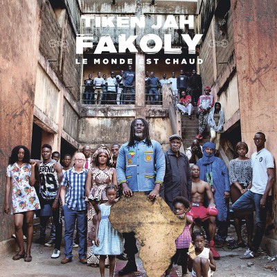 TIKEN JAH FAKOLY  "LE MONDE EST CHAUD"