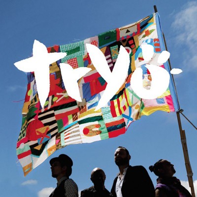 TRYO  "VENT DEBOUT"